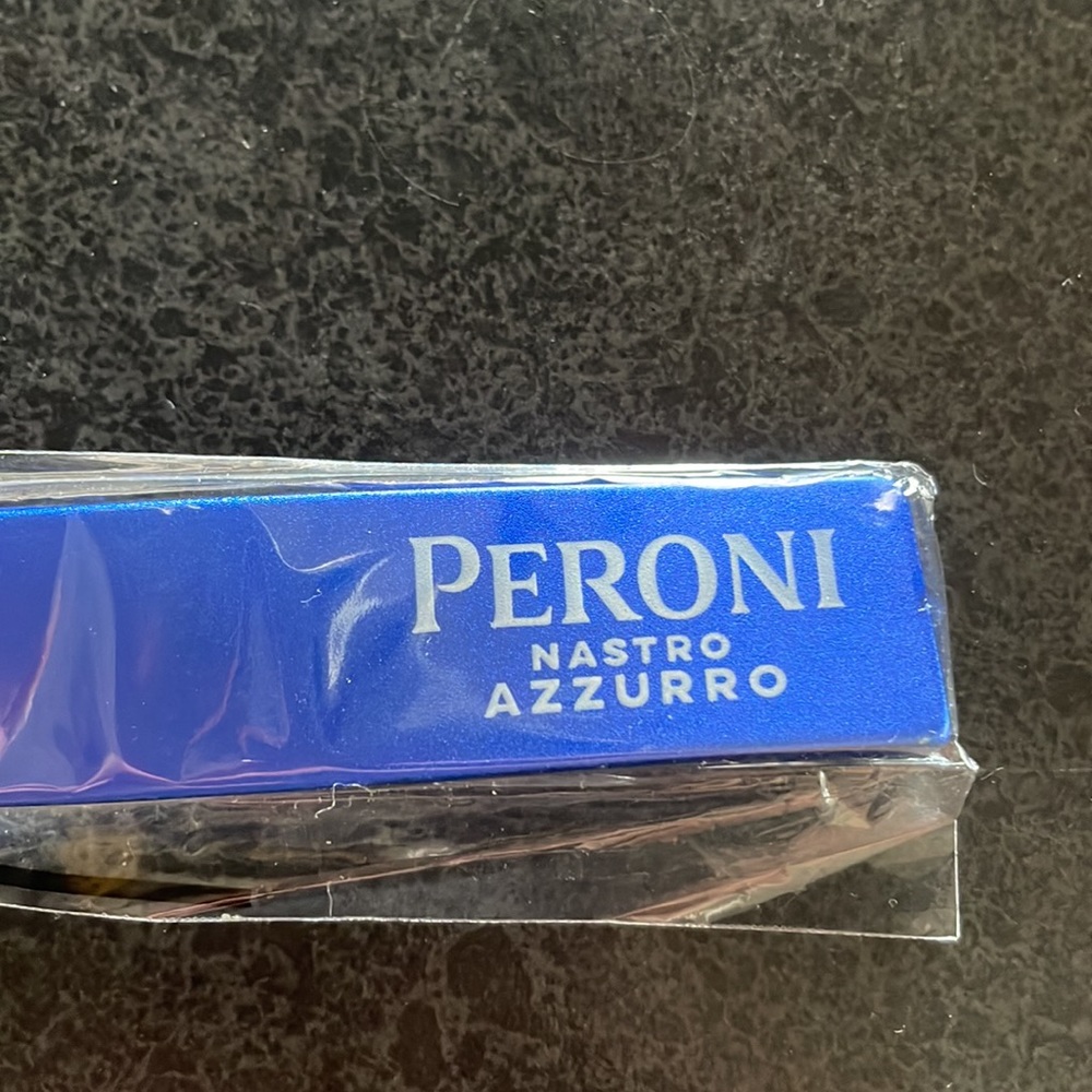 ☘️2/15☘️ Rare Peroni beer opener